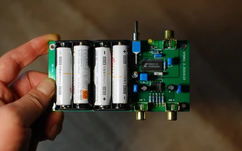 Аккумулятор улучшенной версии tda1543 декодер 47lab dac, в комплект не входят четыре аккумуляторные батареи, изображенные на картинке
