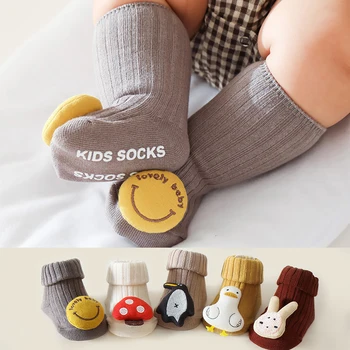 Милые детские нескользящие носки для малышей, мальчиков и девочек, хлопковые носки для новорожденных, мультяшные 3D Куклы, весна-осень